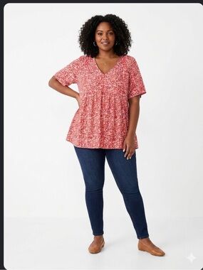Ellos V-Neck A-Line Tunic in a vibrant red and blue floral print 5xl